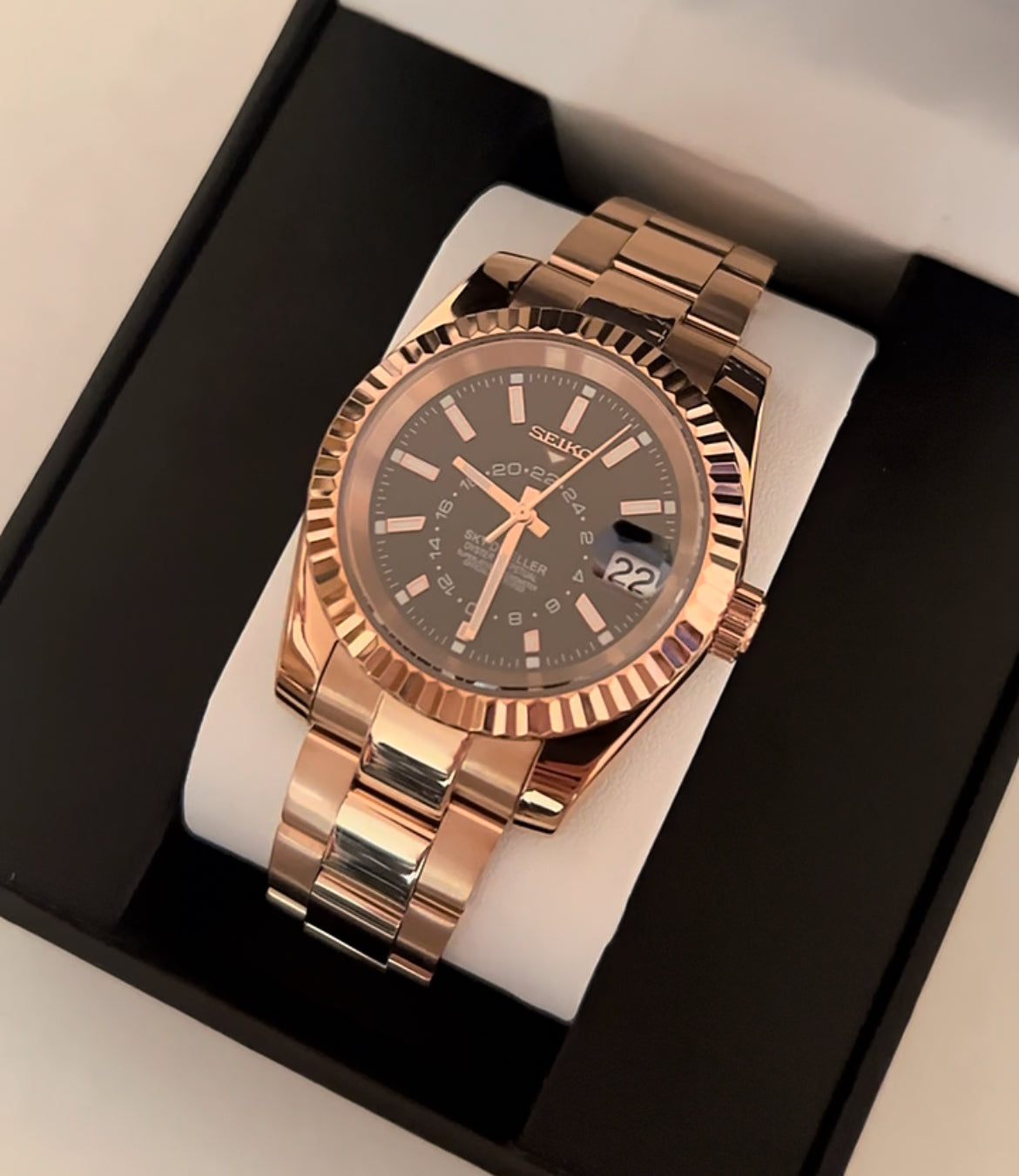 Seikodweller Rose Gold - Black