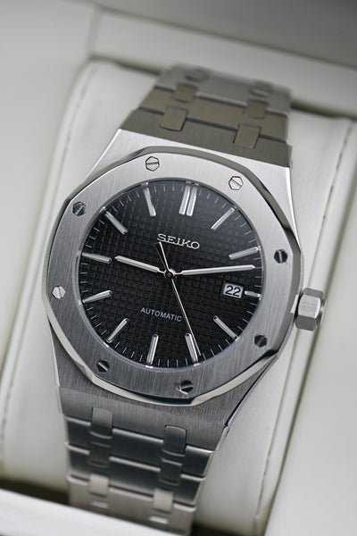 Oak Mod - Stainless Steel Black Dial