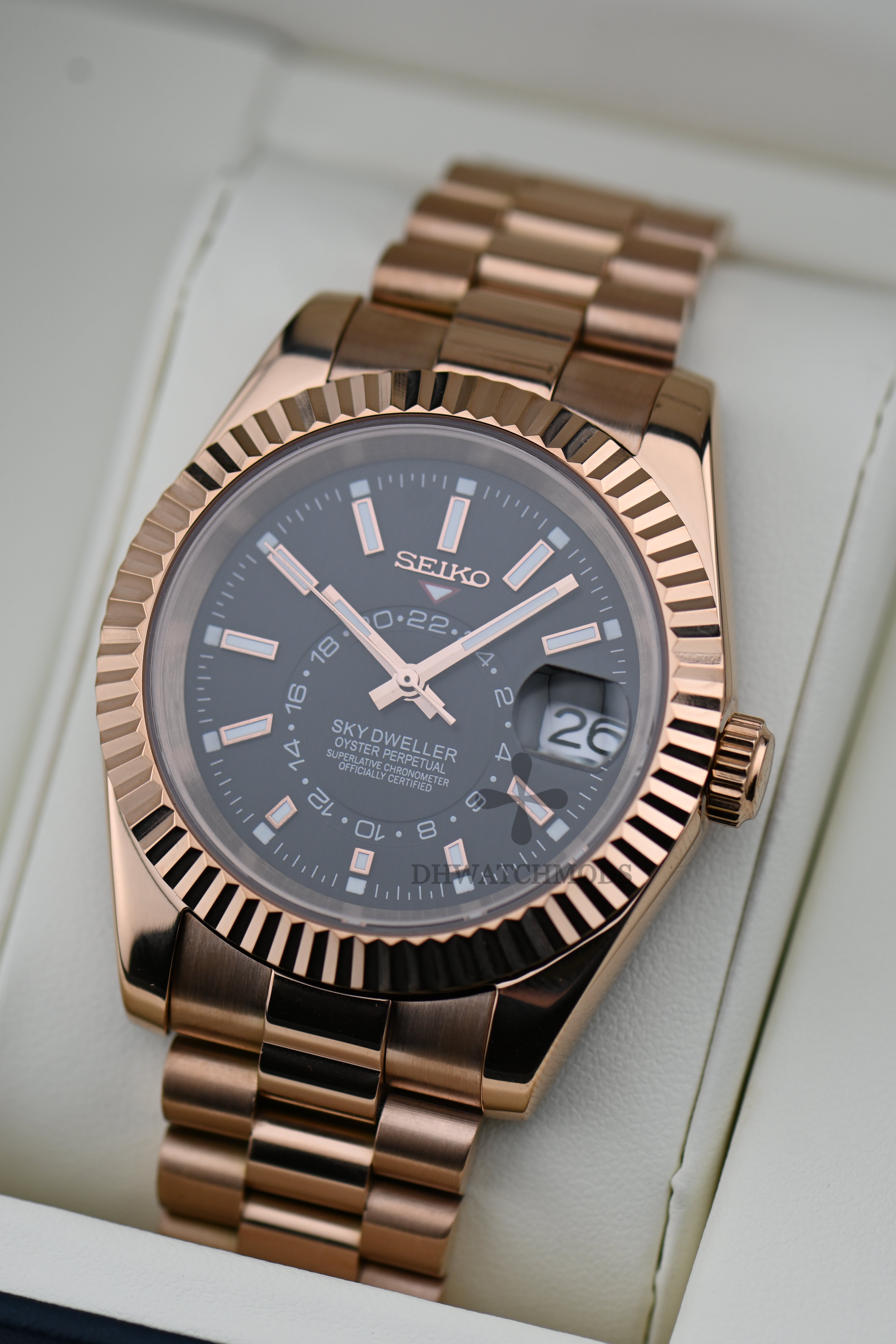 Seikodweller Rose Gold - Black