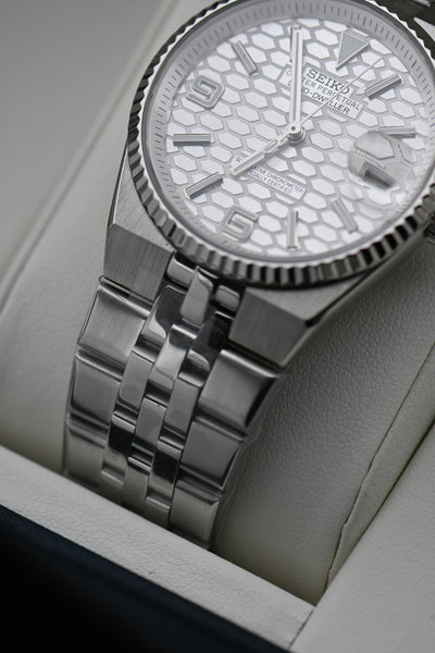 Land Mod Silver - White