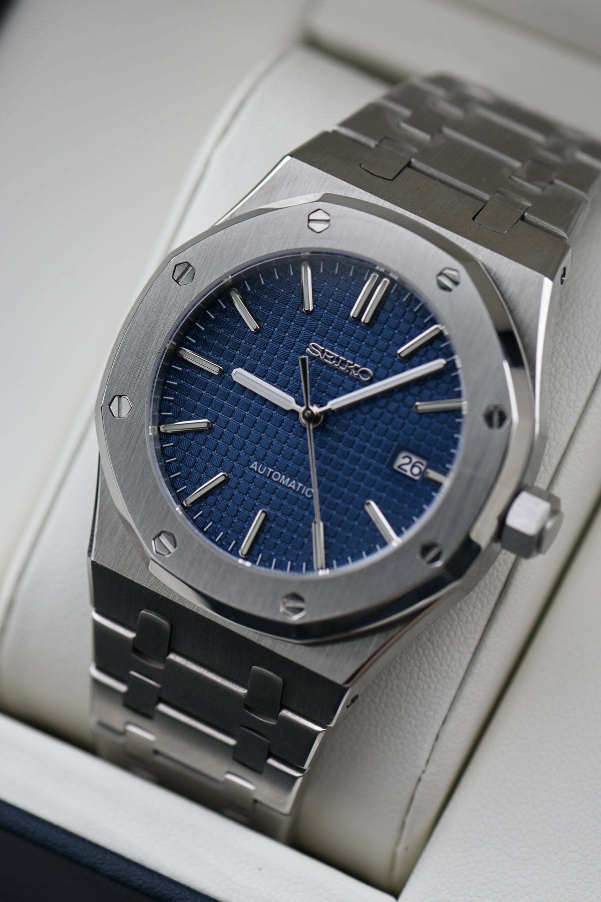 Oak Mod - Stainless Steel Blue Dial
